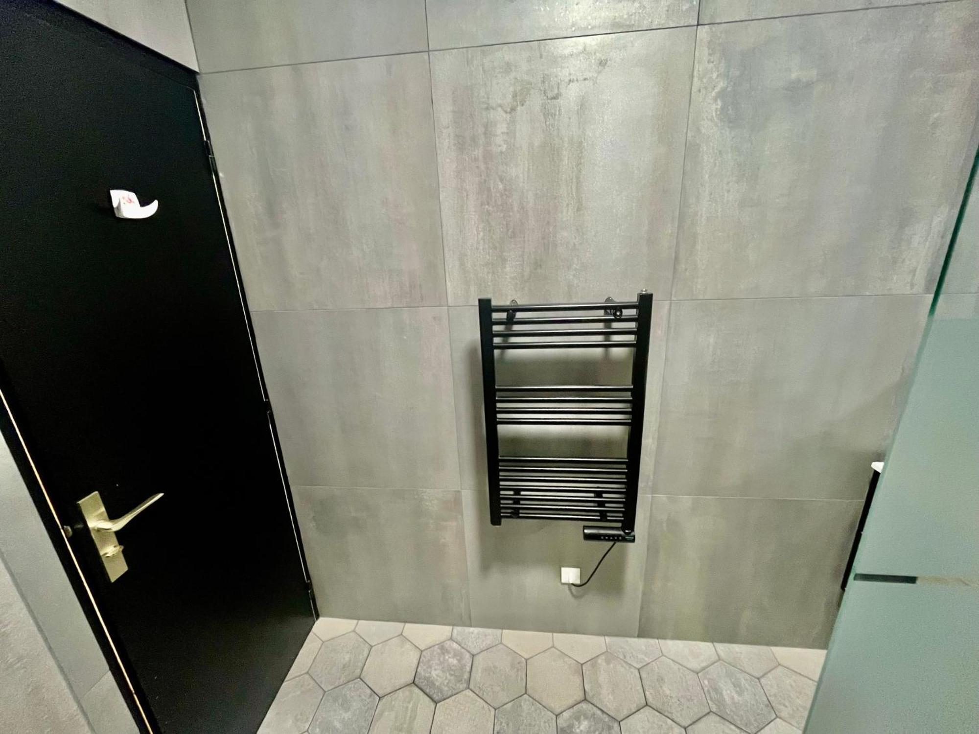 Le Borrigo Pick Up Airport Apartment ม็องตง ภายนอก รูปภาพ